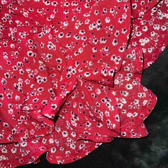 Princess Polly Carly Set in Red Size 2 - Picture 13 of 15